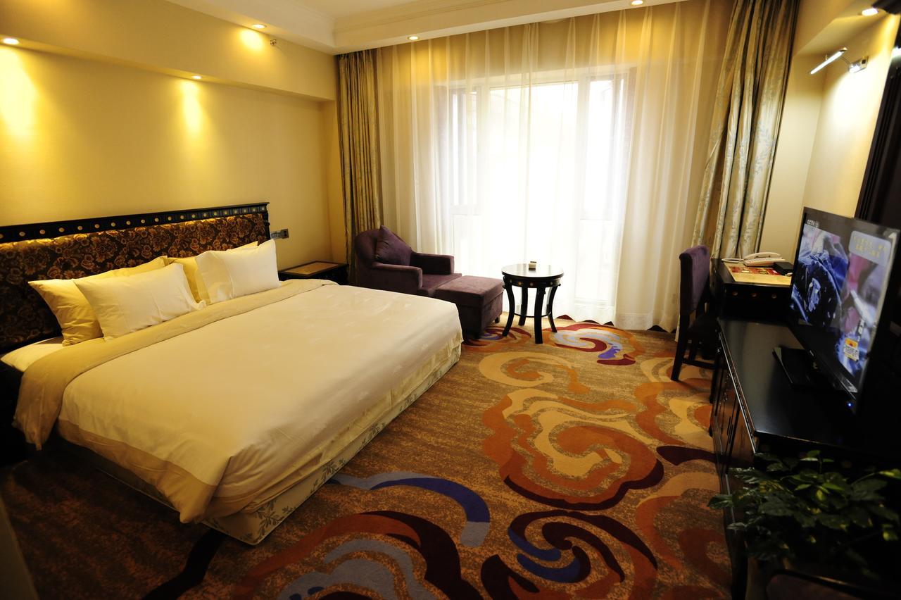 קונמינג Yinruilin International Hotel חדר תמונה
