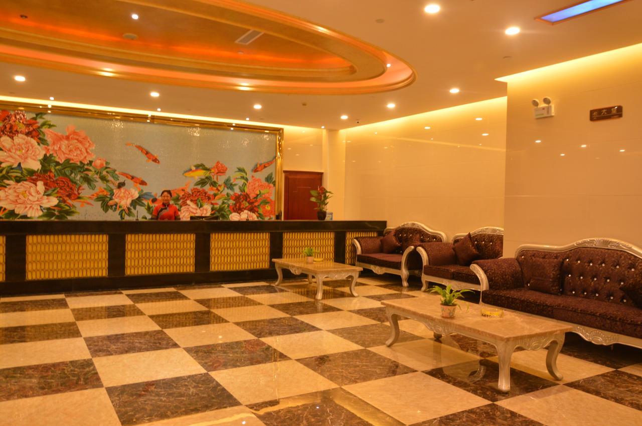 קונמינג Yinruilin International Hotel מראה חיצוני תמונה