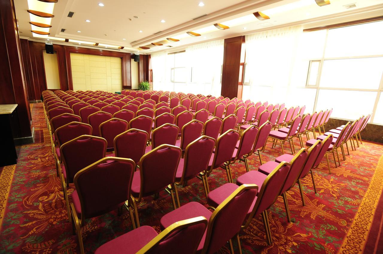 קונמינג Yinruilin International Hotel מראה חיצוני תמונה